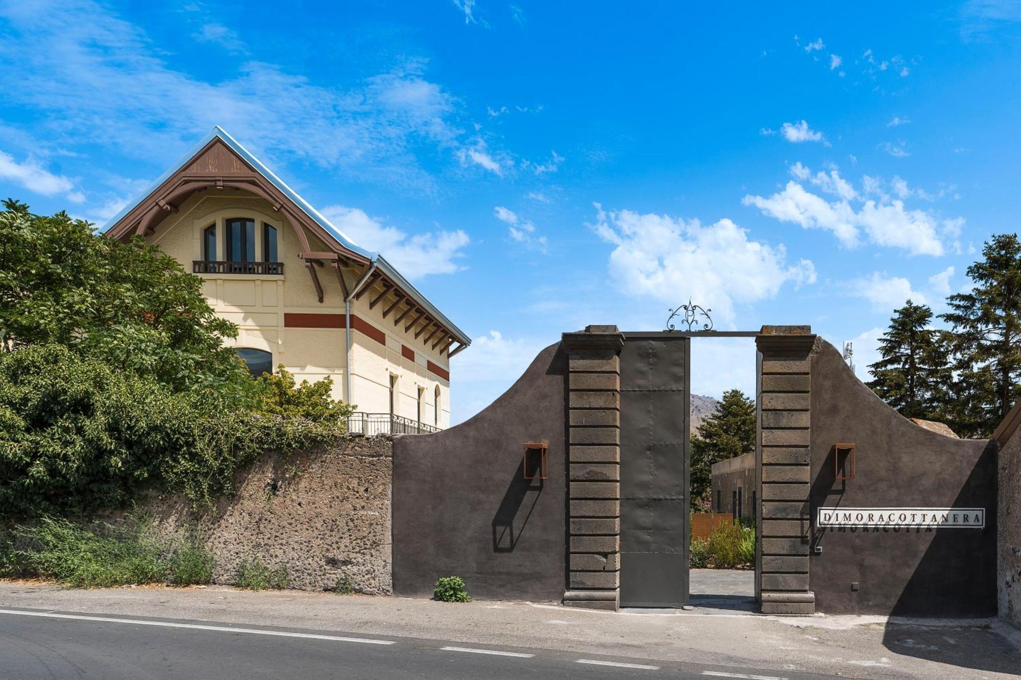 Dimora Cottanera Hotel Castiglione De Sicilia Exterior foto